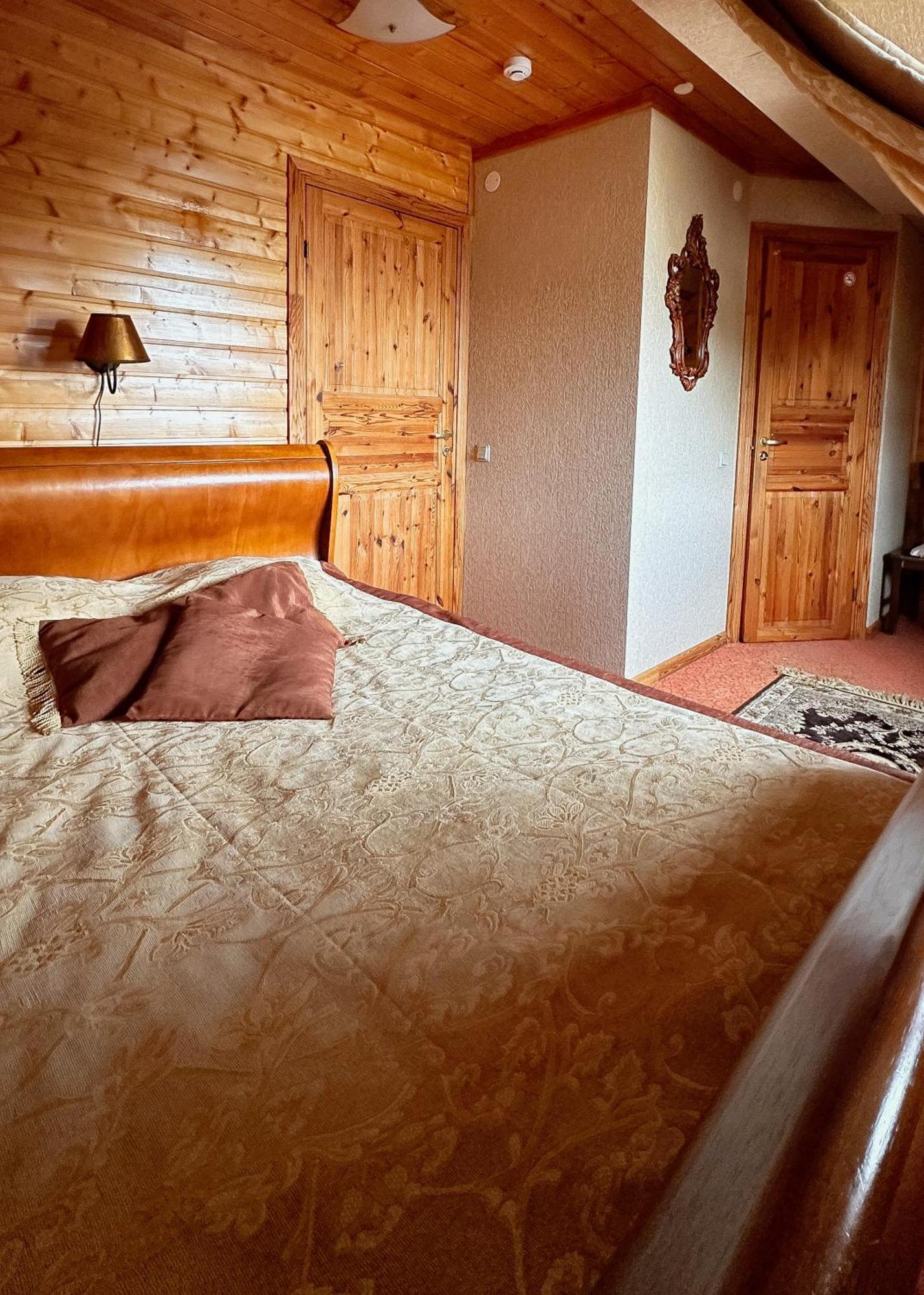 Jaunsetas Hotel Aluksne Room photo